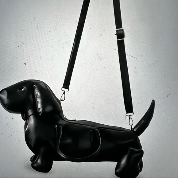 Black Dog-Shaped Crossbody Bag - Picture 4 of 12